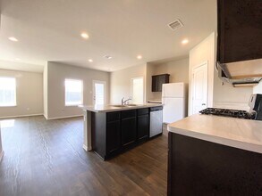 21011 Bryant Maple Ct in Katy, TX - Building Photo - Building Photo