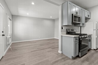 9632 Ball Road in Anaheim, CA - Building Photo - Building Photo
