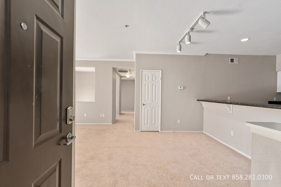 10848 Scripps Ranch Blvd in San Diego, CA - Building Photo