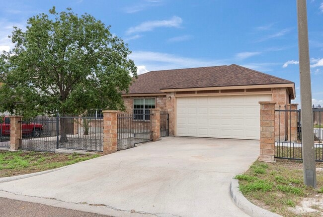 property at 271 Vista Hermosa