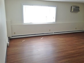 3991 Brown Ave-Unit -116 in Manchester, NH - Building Photo - Building Photo