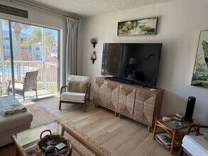 325 N Causeway, Unit B-207 in New Smyrna Beach, FL - Building Photo - Building Photo