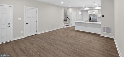 2542 VERONA Pl in Ellicott City, MD - Building Photo - Building Photo