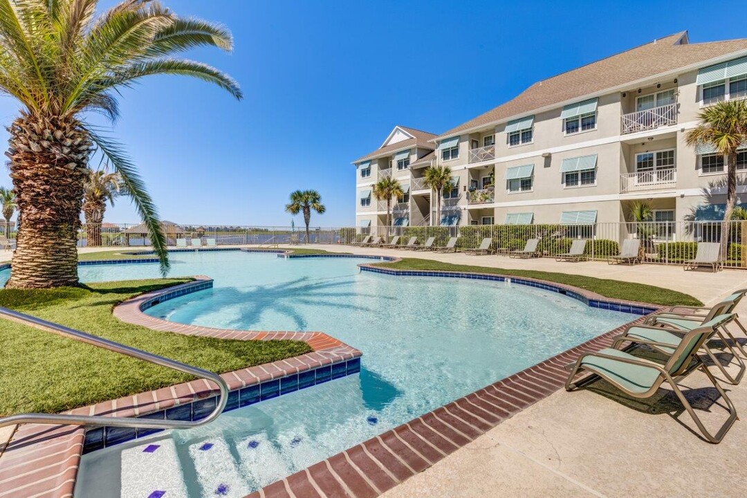 Harborside Apartment Homes in Slidell, LA - Foto de edificio