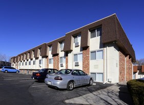Pine Crest Apartments