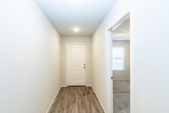 12007 Essex Ave in Lubbock, TX - Building Photo - Building Photo
