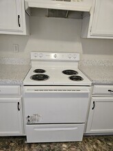 3939 Hunters Lake Cir W in Jacksonville, FL - Building Photo - Building Photo