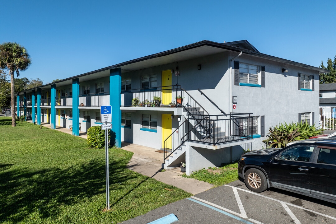 The Element at 464 in Daytona Beach, FL - Foto de edificio