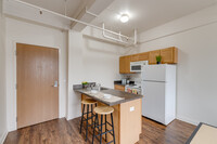 The Lofts @ 5 Lyon in Grand Rapids, MI - Foto de edificio - Interior Photo