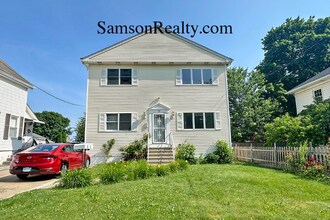 72 Hillside Ave in Providence, RI - Building Photo - Building Photo