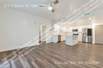 875 S Depot St in Clearfield, UT - Building Photo - Building Photo