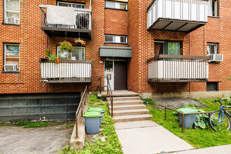 2224 Workman Rue in Montréal, QC - Building Photo - Building Photo