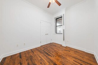 207 Central Pk N in New York, NY - Building Photo - Building Photo