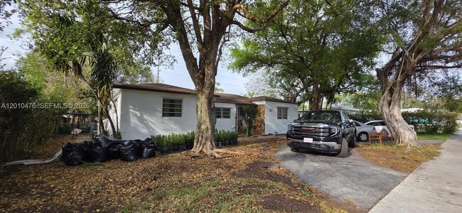 property at 2619 Arthur St