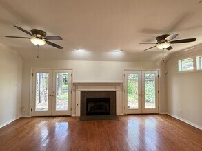 5615 Shoal Creek Blvd in Austin, TX - Building Photo - Building Photo