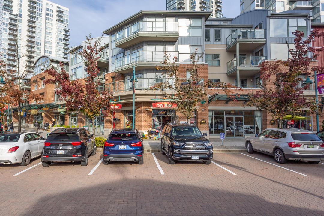 Newport Village in Port Moody, BC - Building Photo