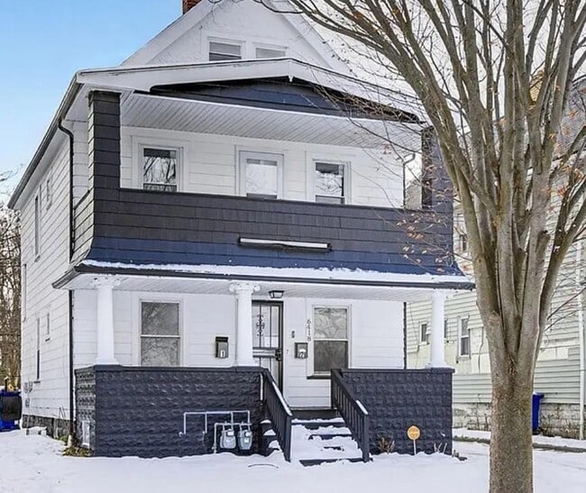 property at 9418 Parkview Ave