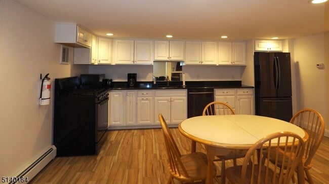 property at 5 Alma Ave