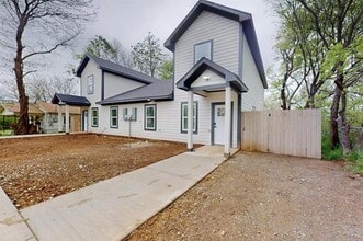 1213 Mill St in Gainesville, TX - Building Photo - Building Photo