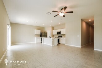 2669 Island Pond Rd in Deltona, FL - Building Photo - Building Photo