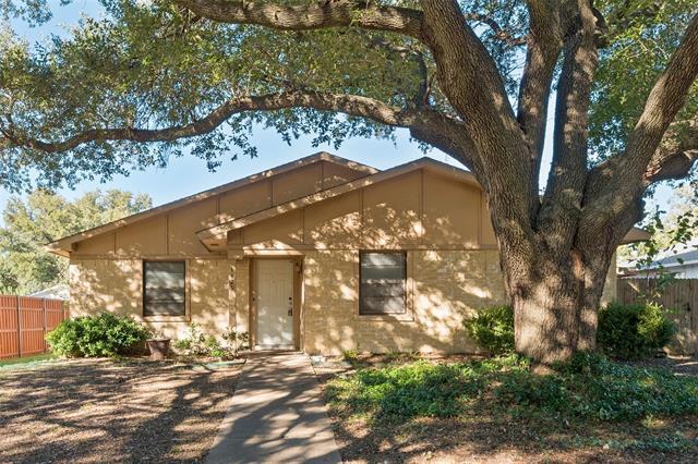 property at 1429 Whitehall Dr