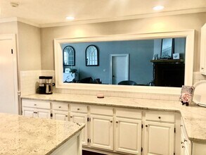 1530 Laurelwood Ln in Montgomery, AL - Building Photo - Building Photo