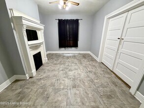 3755 Southern Pkwy in Louisville, KY - Building Photo - Building Photo