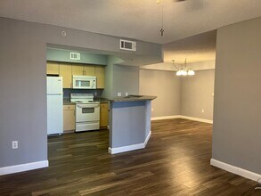 3649 NW Mediterranean Ln in Jensen Beach, FL - Building Photo - Building Photo