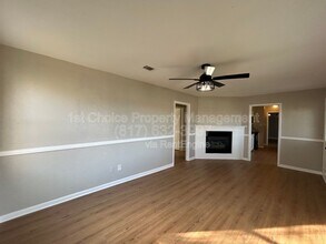 5929 Gayle Dr in Watauga, TX - Building Photo - Building Photo