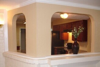 6705 SW Chaucer Dr in Lawton, OK - Building Photo - Building Photo