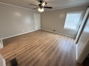 355 Sunset Dr in Athens, GA - Building Photo - Building Photo