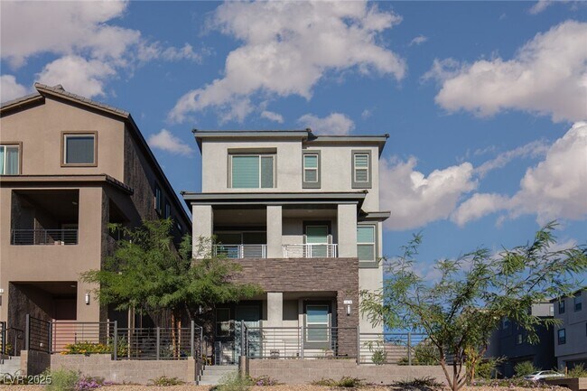 1474 Whistling Kite St in Las Vegas, NV - Foto de edificio - Building Photo