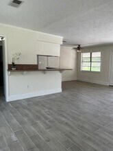 12646 Westella Dr in Houston, TX - Building Photo - Building Photo