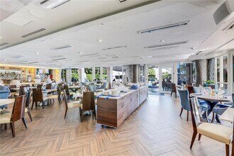 101 Ocean Dr in Miami Beach, FL - Building Photo - Building Photo