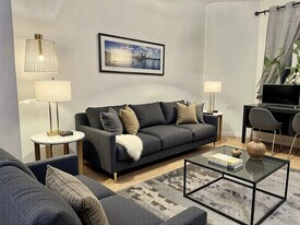 52 Parkman St, Unit b3 in Brookline, MA - Building Photo