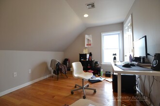 39 Allston St, Unit 2 in Boston, MA - Building Photo - Building Photo