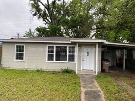3213 N Guillemard St in Pensacola, FL - Building Photo