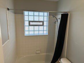 232 Solon Dr, Unit C in Ballwin, MO - Building Photo - Building Photo