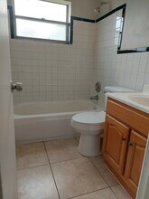 653 Bonnie Ln in West Palm Beach, FL - Building Photo - Building Photo