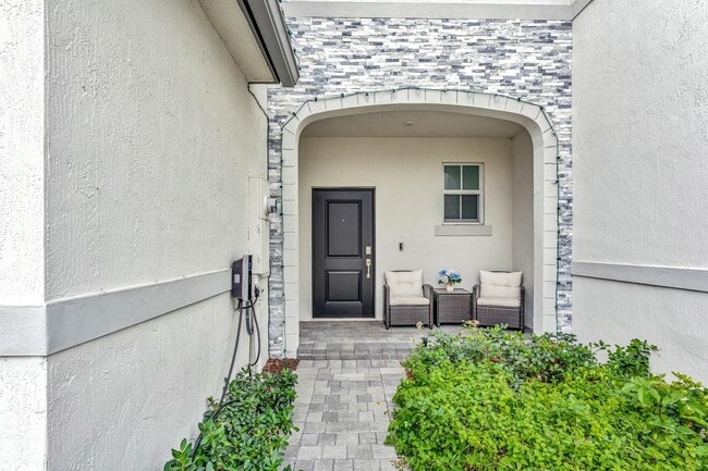 11968 NW 46th St in Coral Springs, FL - Building Photo - Building Photo