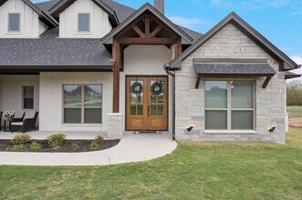 2028 Carrie Ct in Weatherford, TX - Building Photo - Building Photo