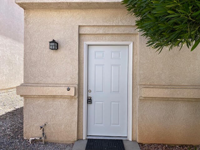 855 Warren Rd in Bullhead City, AZ - Foto de edificio - Building Photo