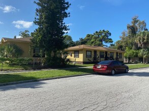 414 23rd Ave S in St. Petersburg, FL - Building Photo - Building Photo