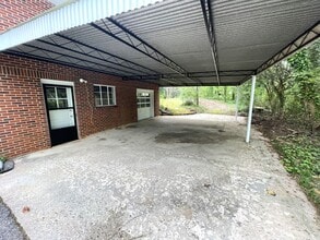 1605 Cherokee Rd in Winterville, GA - Building Photo - Building Photo