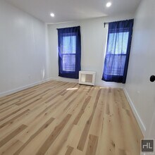 90-42-90-78 78th St in Queens, NY - Building Photo - Building Photo