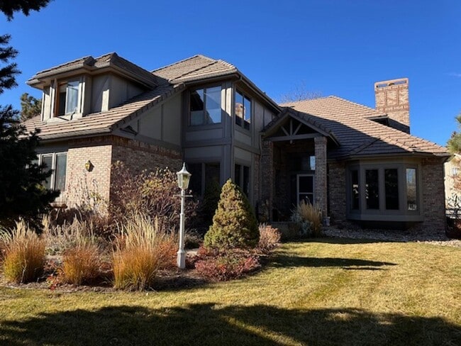 property at 656 Manorwood Ln S