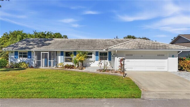 property at 30 Maui Cir