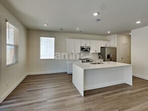 10345 Medusita St in Las Vegas, NV - Building Photo - Building Photo