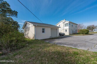 107 Cribbs Ln in Newport, NC - Building Photo - Building Photo