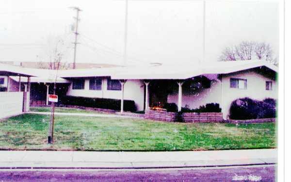 1007-1009 Phelps Ave in Modesto, CA - Building Photo